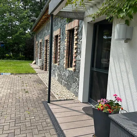 Modernes Gartenatelier Am Muehlenfliess 公寓 施托尔科